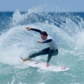 Ibone Gomez y Markel Bizkarguenaga ganan la primera etapa del Circuito Vasco de Surf 2026 en Donostia
